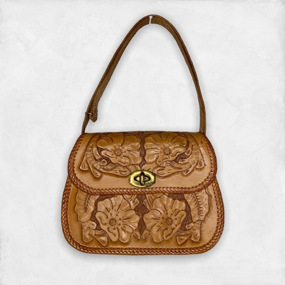 vintage 70s tooled leather purse floral pattern saddlebag bohemian shoulder bag - Picture 12 of 12